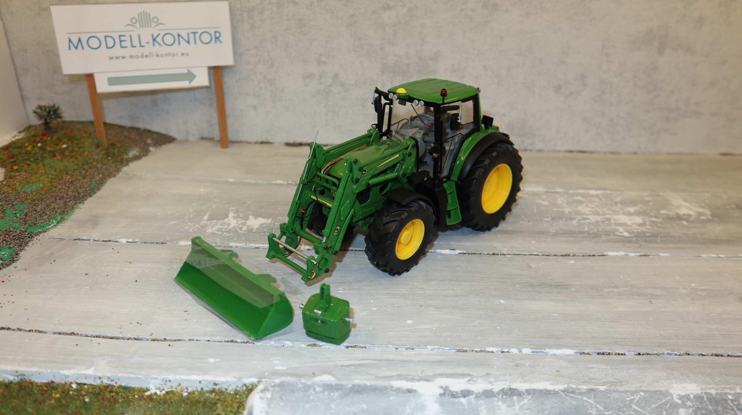 Wiking 077309 in 1:32, John Deere 7430 mit Frontlader, NEU in OVP